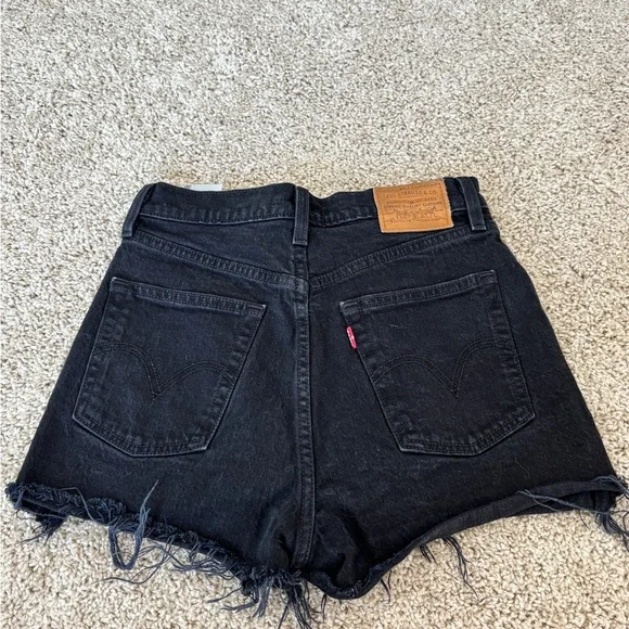 Levi’s Ribcage Short Black Buttonfly Sz 26 - Picture 5 of 5